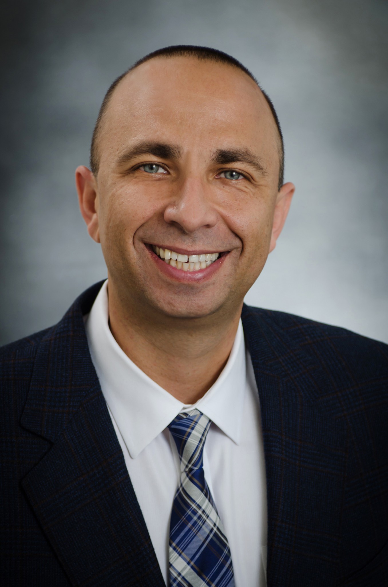 MGH062918-DrRainow_3158